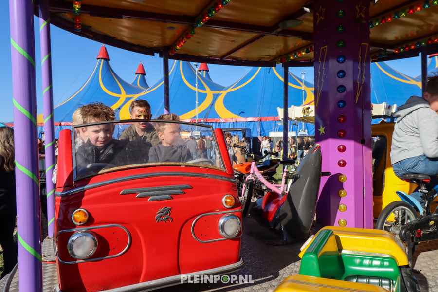 Sfeer Pleinpop Zondag (86)